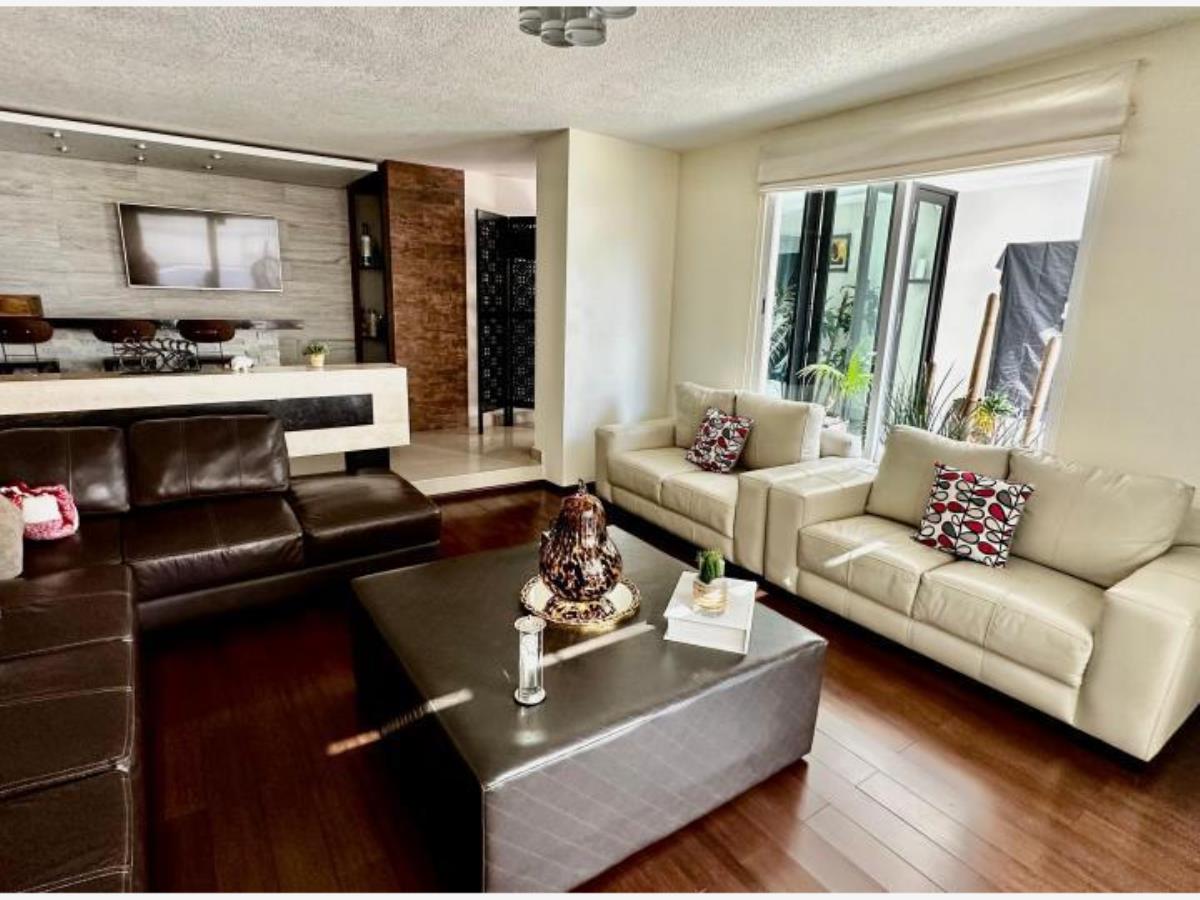 Casa en Venta en Jardines del Pedregal de San Angel Coyoacan CDMX (6)