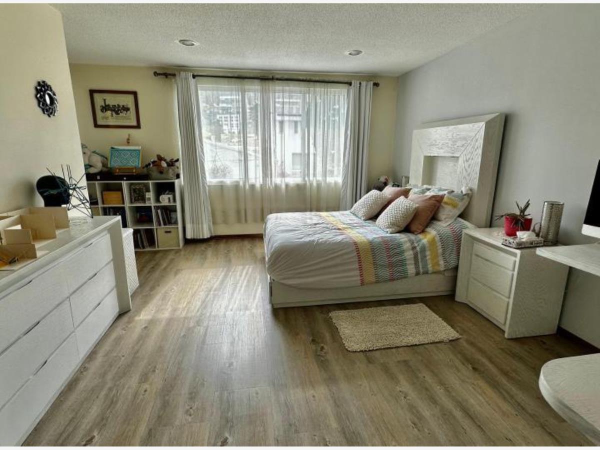 Casa en Venta en Jardines del Pedregal de San Angel Coyoacan CDMX (8)