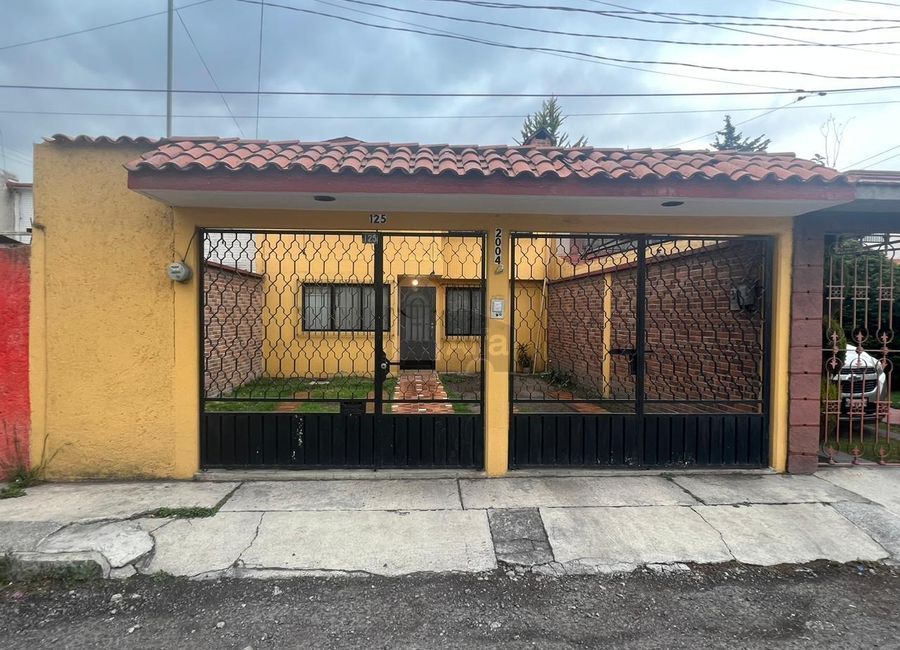Casa en renta en Casa Blanca, Metepec, Edo de México (1)