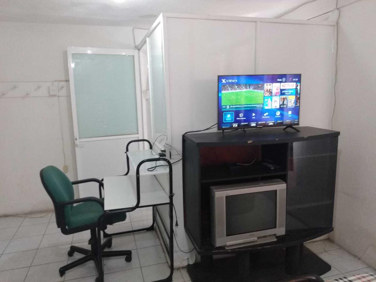 Habitacion en Renta amueblada en Departamento en La Era, Queretaro (3)