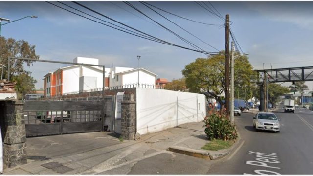 Remate Casa en Venta en Valle del Tepeyac Gustavo A Madero CDMX (3)