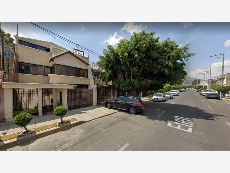 Remate Casa en Venta en Valle del Tepeyac Gustavo A Madero CDMX (4)
