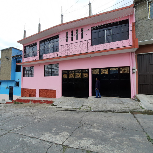 Amplia Casa en Venta uso comercial o habitacional en Comitan Chiapas (1)