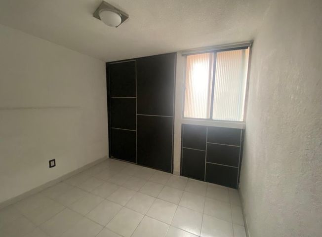 Bonito Departamento en Renta en Planta Baja remodelado Fracc San Rafael Tlalnepantla Estado de Mexico (7)