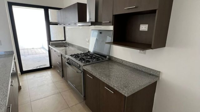 CASA EN RENTA EN EL REFUGIO QUERETARO 3 RECAMARAS EN PRIVADA Queretaro (2)