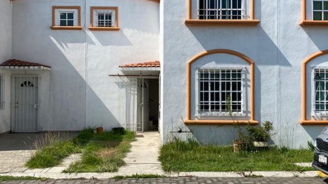 CASA EN RENTA EN FRACCIONAMIENTO EN VILLAS SANTORINI, SAN MATEO OTZACATIPAN