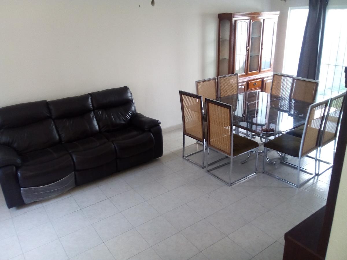 CASA EN RENTA Privada San Carlos Guadalupe Nuevo Leon (1)