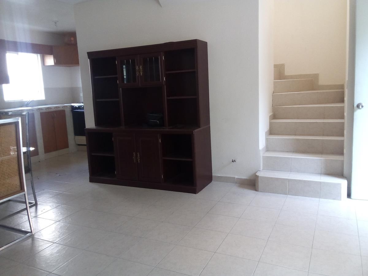 CASA EN RENTA Privada San Carlos Guadalupe Nuevo Leon (4)