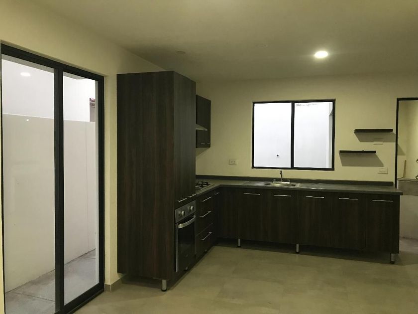 Casa en Renta Adamar Coto Marevna (coto 7), Av. Adamar, Jalisco, México3