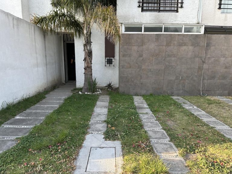 Casa en Renta en Bosques de Cantabria Toluca Estado de Mexico