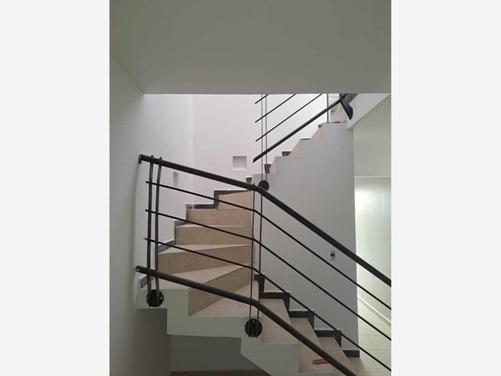 Casa en Renta en Bosques de Cantabria Toluca Estado de Mexico (3)