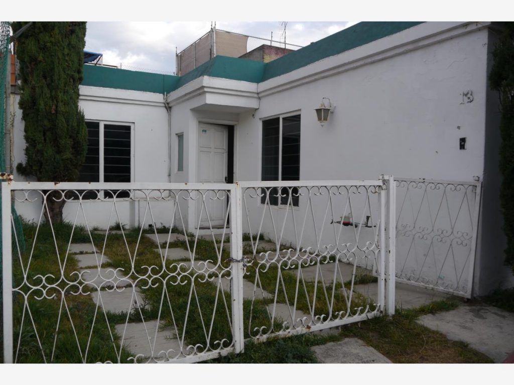 Casa en Renta en Bosques de Colon Toluca Estado de Mexico (1)