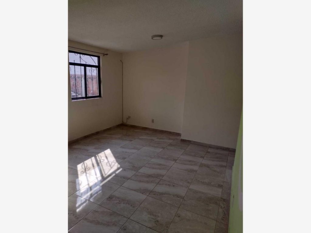 Casa en Renta en Colinas del Lago Cuautitlan Izcalli Estado de Mexico (6)