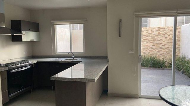 Casa en Renta en El Refugio casa de 3 recamaras y 101 m2 en Queretaro (1)