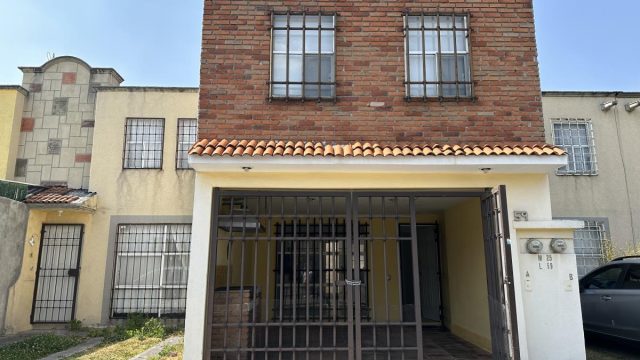 Casa en Renta en Hacienda del Valle II Toluca Estado de Mexico (2)