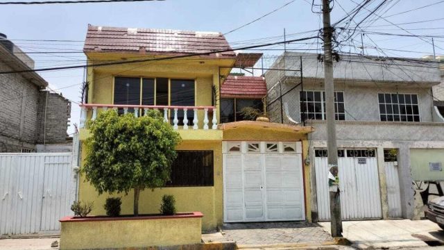 Casa en Renta en Jardines de Morelos Sección Montes Ecatepec de Morelos (1)