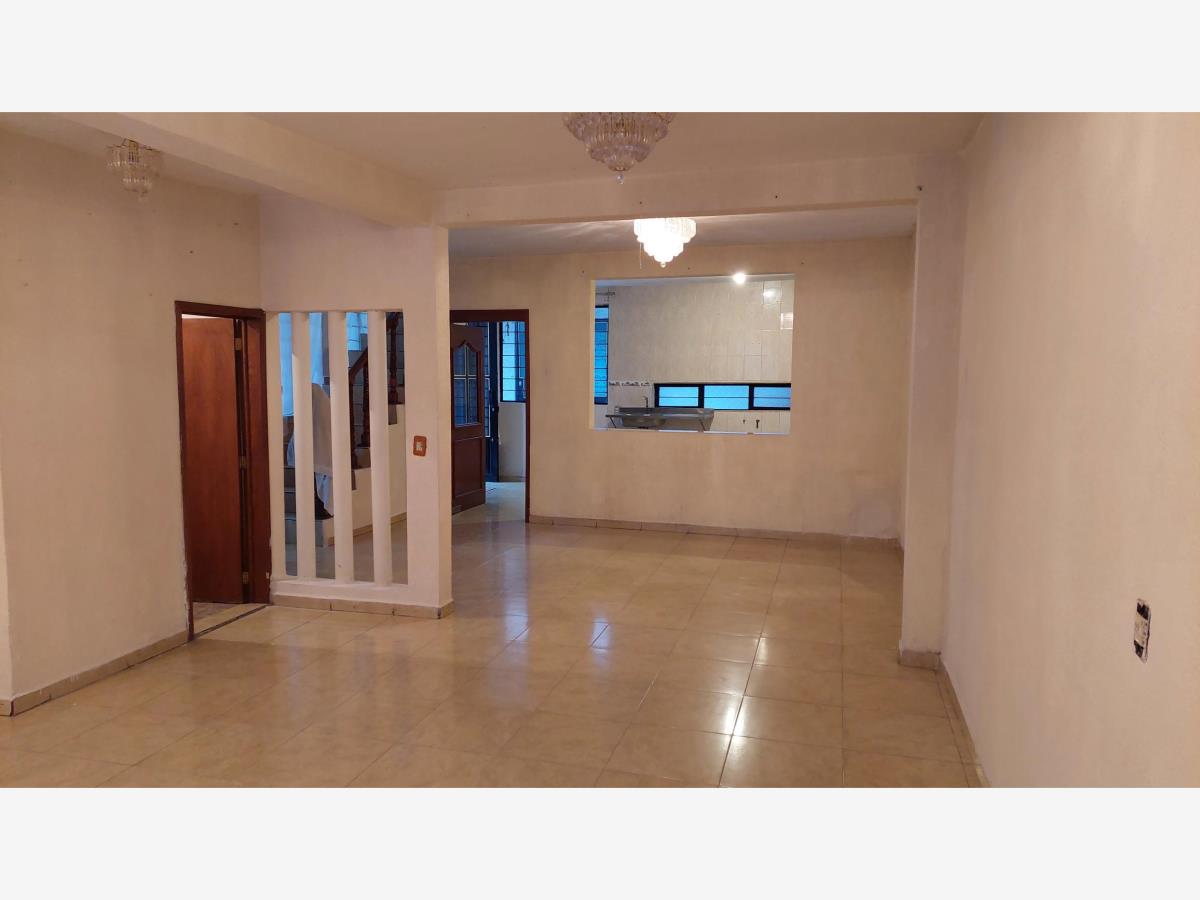 Casa en Renta en Nueva Oxtotitlan Toluca Estado de Mexico (9)