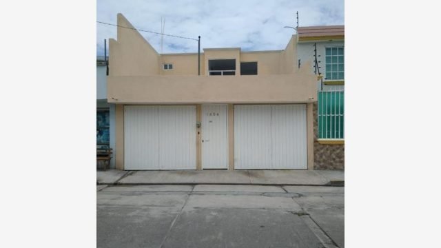 Casa en Renta en Ocho Cedros Toluca Estado de Mexico (2)