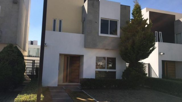 Casa en Renta en Residencial Foresta Metepec Estado de Mexico (1)