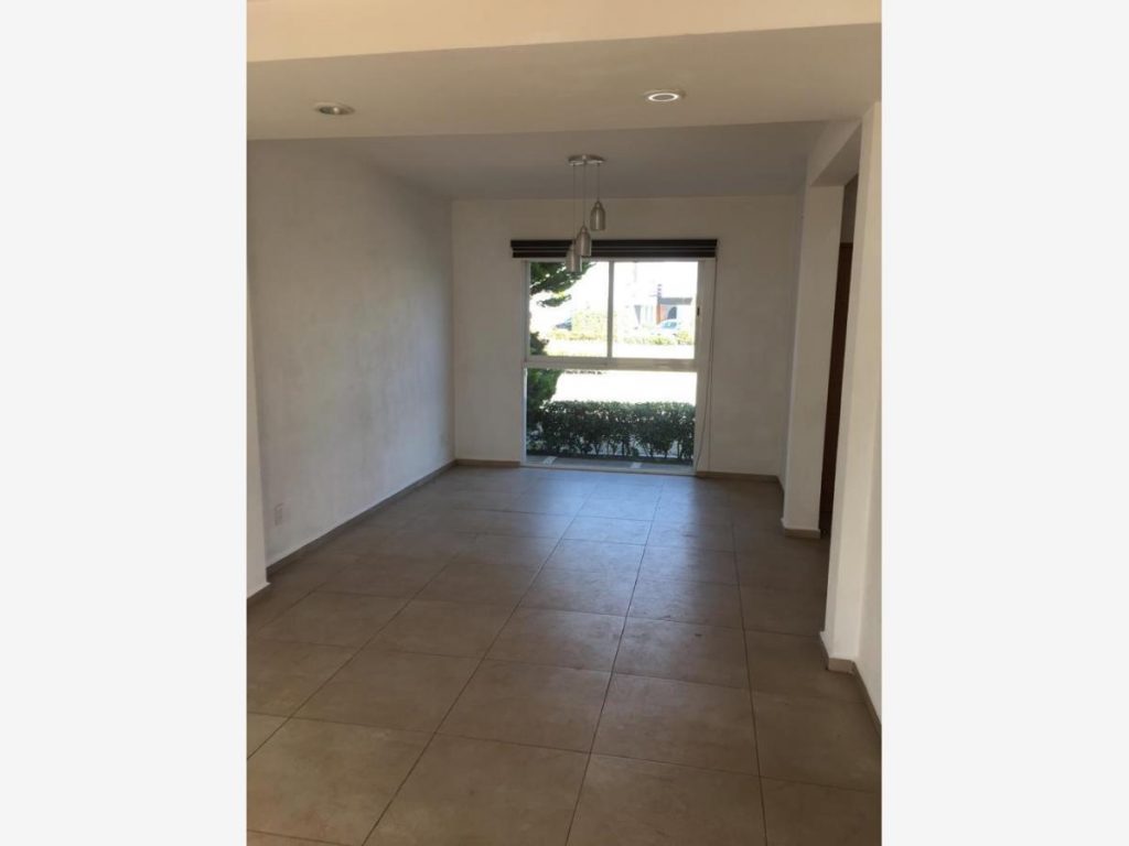 Casa en Renta en Residencial Foresta Metepec Estado de Mexico (2)