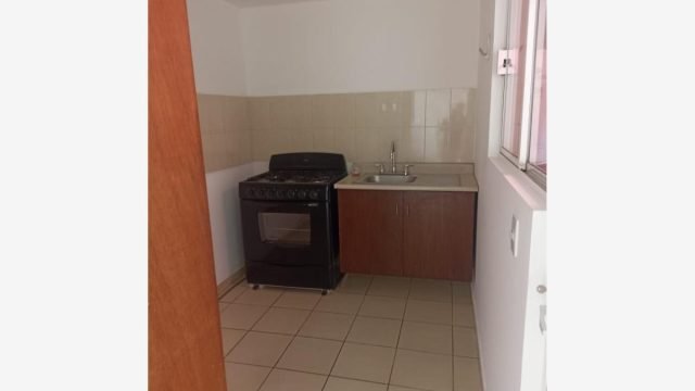 Casa en Renta en San Felipe Tlalmimilolpan Toluca Estado de Mexico (3)