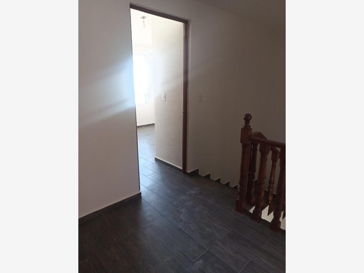 Casa en Renta en San Felipe Tlalmimilolpan Toluca Estado de Mexico (6)