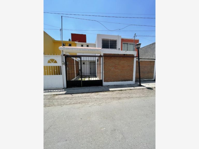 Casa en Renta en Santa Maria Totoltepec Toluca Estado de Mexico