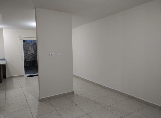 Casa en Renta en privada con amenidades 3 recamaras EL REFUGIO Queretaro (1)