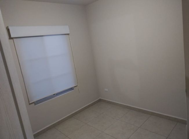 Casa en Renta en privada con amenidades 3 recamaras EL REFUGIO Queretaro (10)