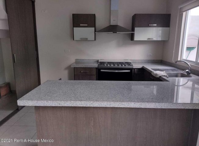 Casa en Renta en privada con amenidades 3 recamaras EL REFUGIO Queretaro (9)