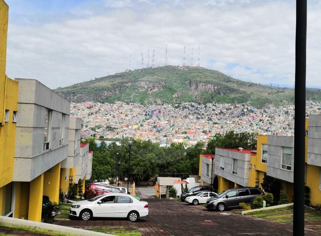 Casa en condominio en Renta en Lomas de Lindavista El Copal Tlalnepantla Estado de Mexico (4)