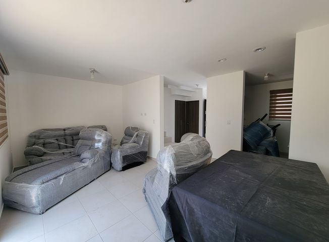 Casa en renta en Zákia El Marques Queretaro3
