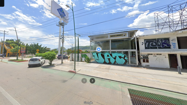 FACHADA TERRENO A UN LADO SAMS 2