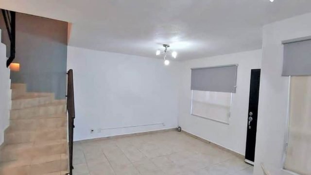 Renta Casa en Bosques de Cantabria Toluca3