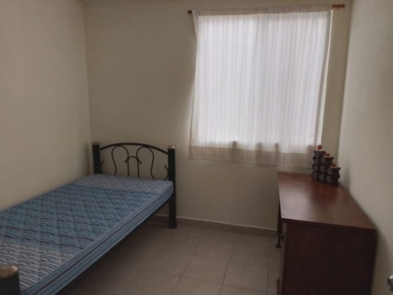 Renta de habitacion amueblada con servicios incluidos en Ciudad del Sol Queretaro