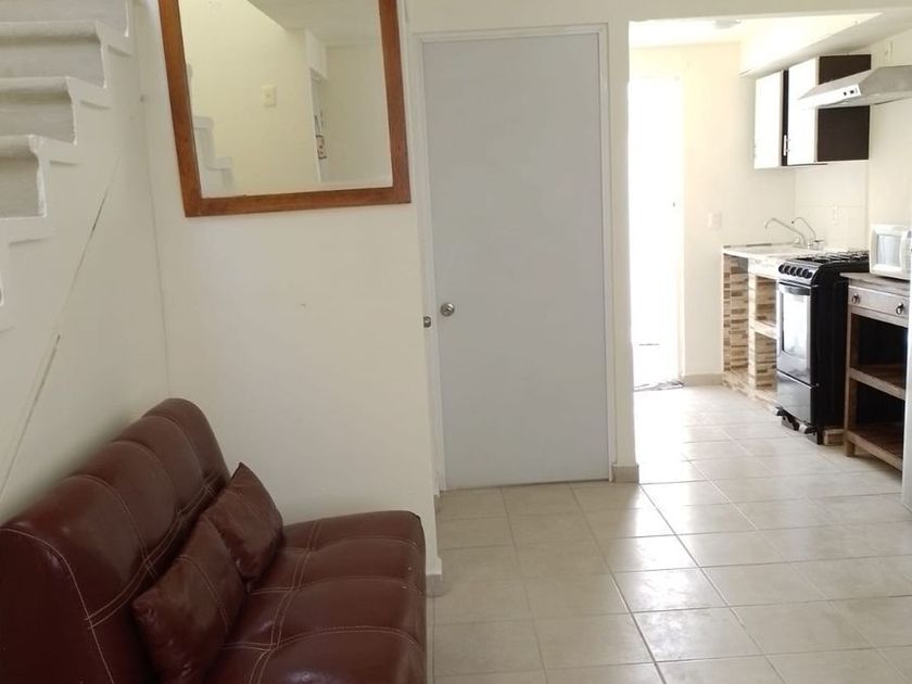 Renta de habitacion amueblada con servicios incluidos en Ciudad del Sol Queretaro (3)