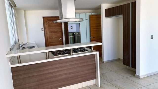 AMPLIO DEPARTAMENTO EN RENTA EN TORRES MARBELLA, EL REFUGIO, QUERETARO (8)