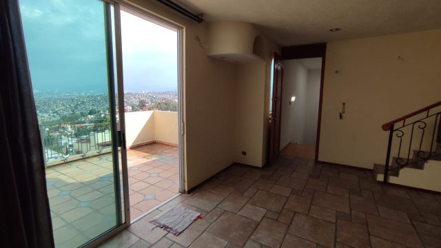 Amplia Casa en Renta de 3 rec con 3 pisos, roof garden y gran vista en Paseos del Bosque Naucalpan EdoMex (8)