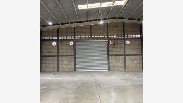 Bodega en Renta 1200 M2 en Laguna de la Puerta Tampico Tamaulipas (2)