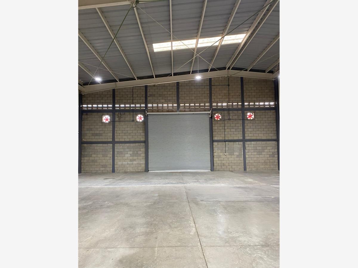 Bodega en Renta 1200 M2 en Laguna de la Puerta Tampico Tamaulipas (2)