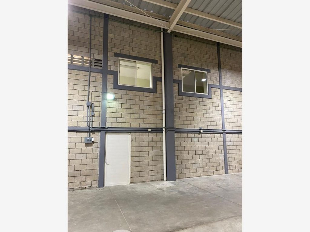 Bodega en Renta 1200 M2 en Laguna de la Puerta Tampico Tamaulipas (3)