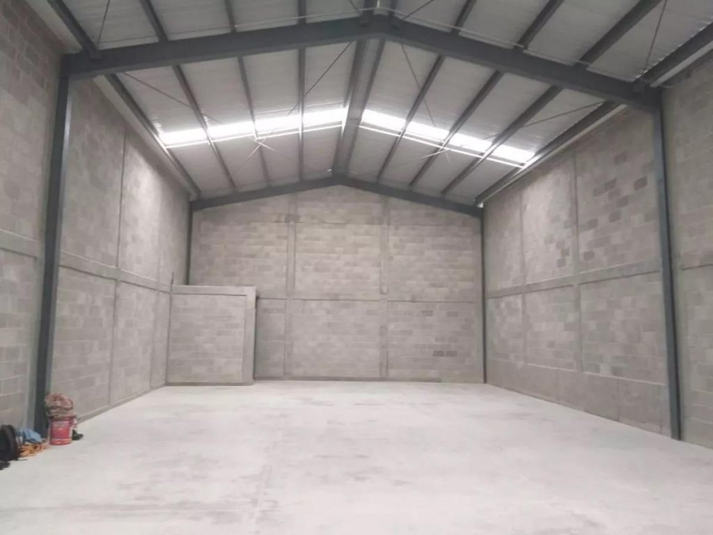 Bodega en Renta 240 M2 en San Pedrito Peñuelas Queretaro (1)