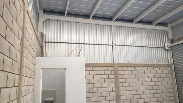 Bodega en Renta 90 M2 en Santa Bárbara Torreon Coahuila CDMX (8)