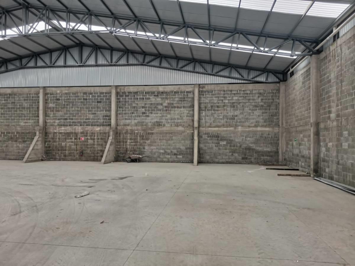 Bodega en Renta en El Vegil Hulmilpan Queretaro (4)