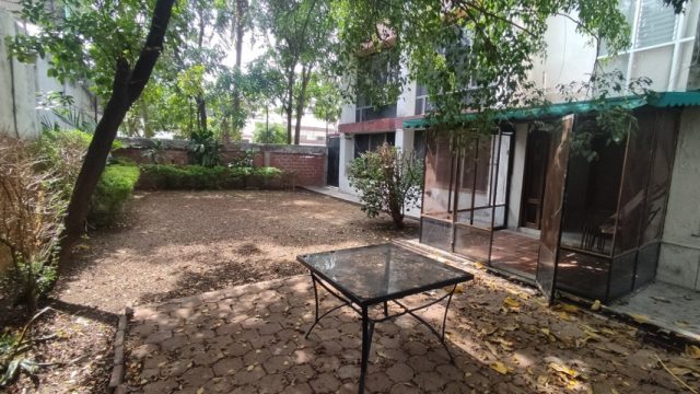 Casa en Renta con 3 Recamaras en Planta Baja, Jardin muy amplio (32)