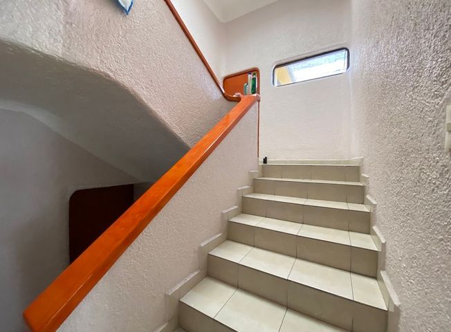 Casa en Venta en Lindavista, en Esquina, 5 Rec (2)
