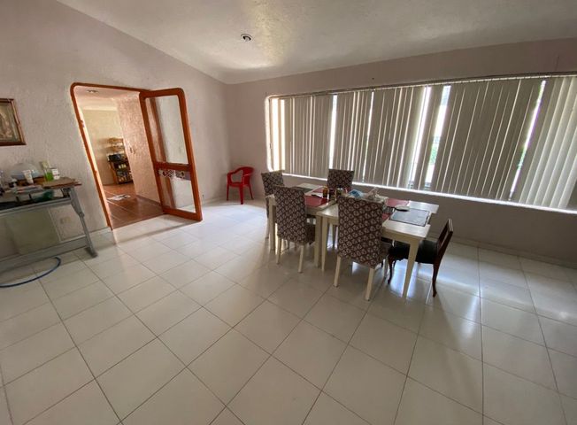 Casa en Venta en Lindavista, en Esquina, 5 Rec (3)
