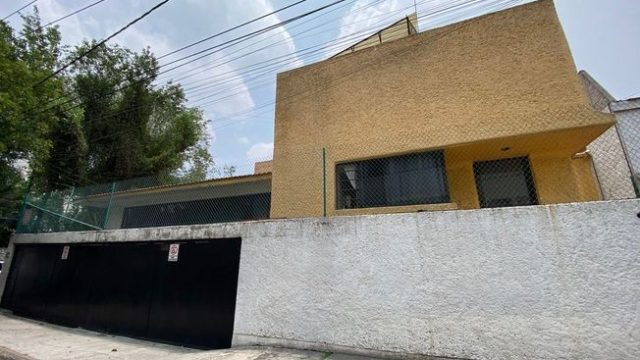 Casa en Venta en Lindavista, en Esquina, 5 Rec (4)