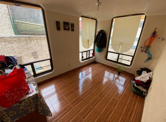 Casa en Venta en Lindavista, en Esquina, 5 Rec (6)