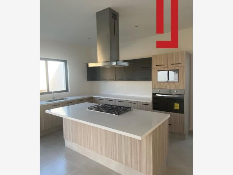 Casa en Venta en el Cardenchal en Torreon Coahuila (1)